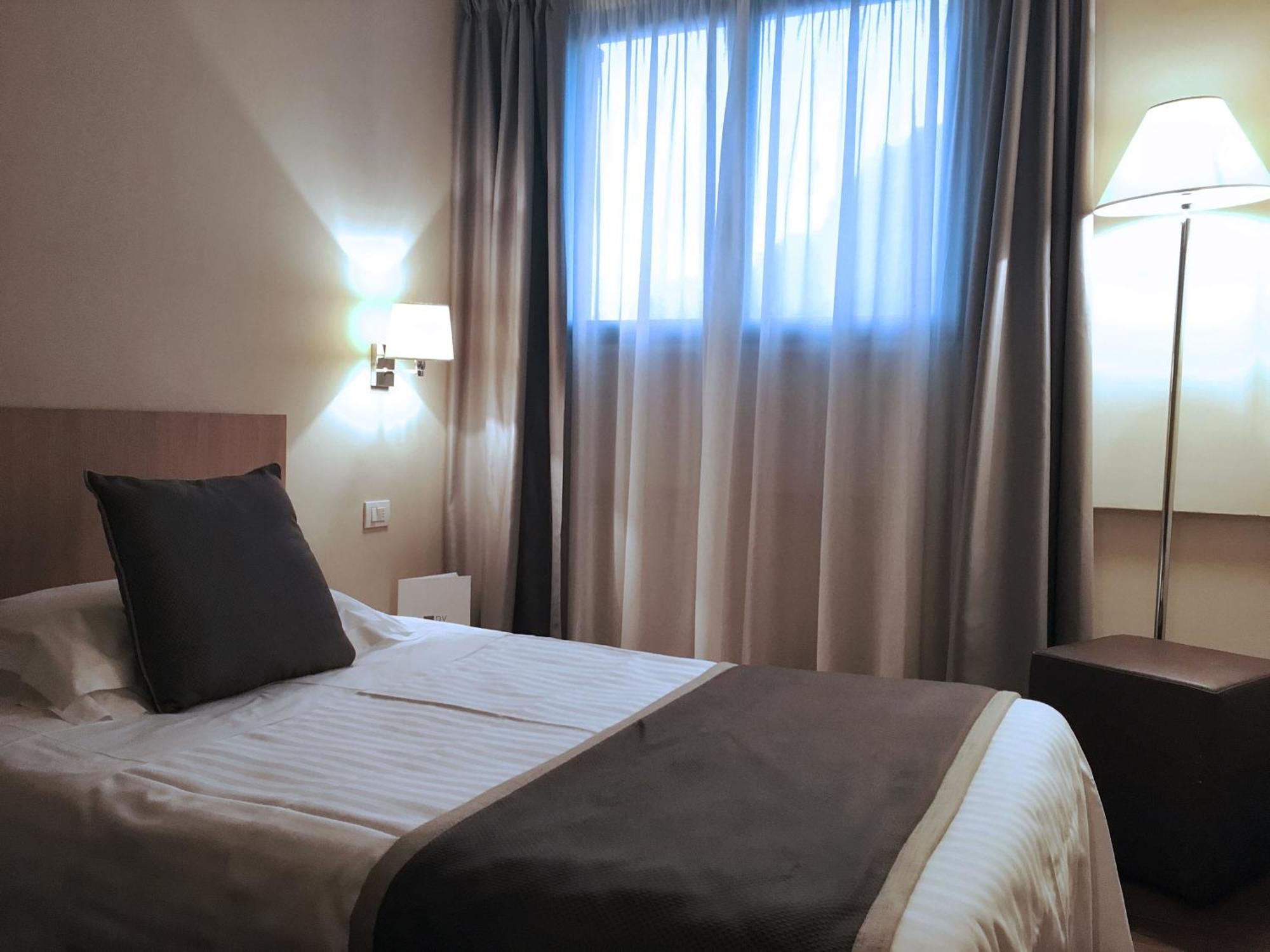 Hotel De La Ville Riccione Room photo
